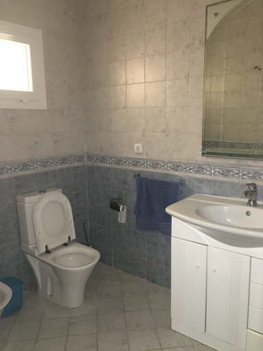 Bathroom, Block 2N1 Apartment, Tétouan