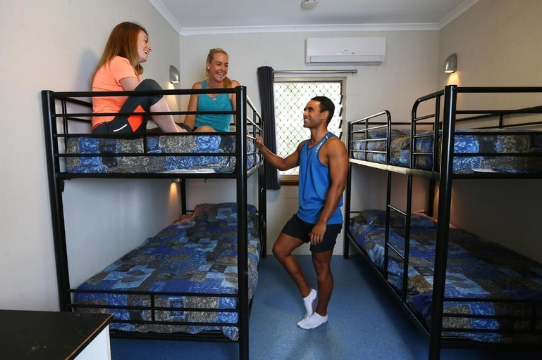 Bedroom 3, Gold Coast Performance Centre - Hostel, Gold Coast