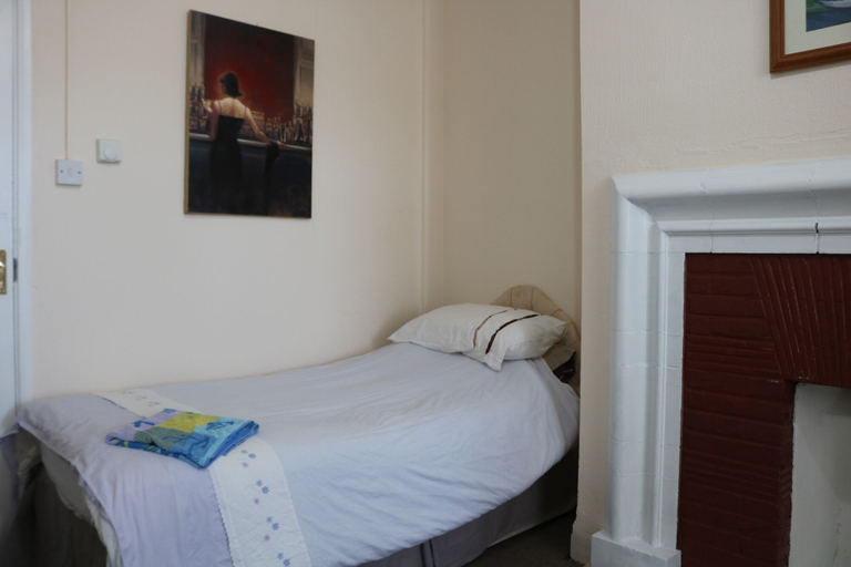 Bedroom 2, Foreshore House, Kent