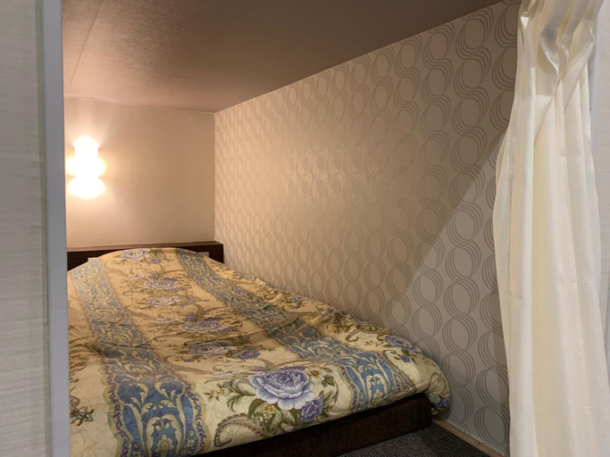 Bedroom 4, Guest House Oniya - Hostel, Noboribetsu