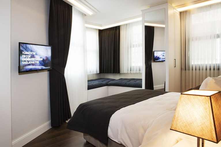 Bedroom 3, Garlon Residence, Beyoğlu