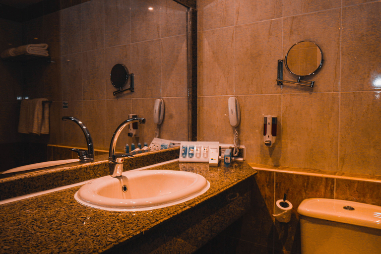 Bathroom 5, El Karma Aqua Beach Resort (Ex. Nubia), Al-Ghurdaqah