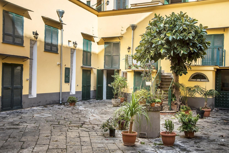 Exterior & Views 2, The Rock Apartment in Napoli, Napoli
