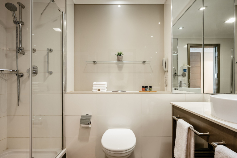 Bathroom 5, Vert Dead Sea By AFI Hotels