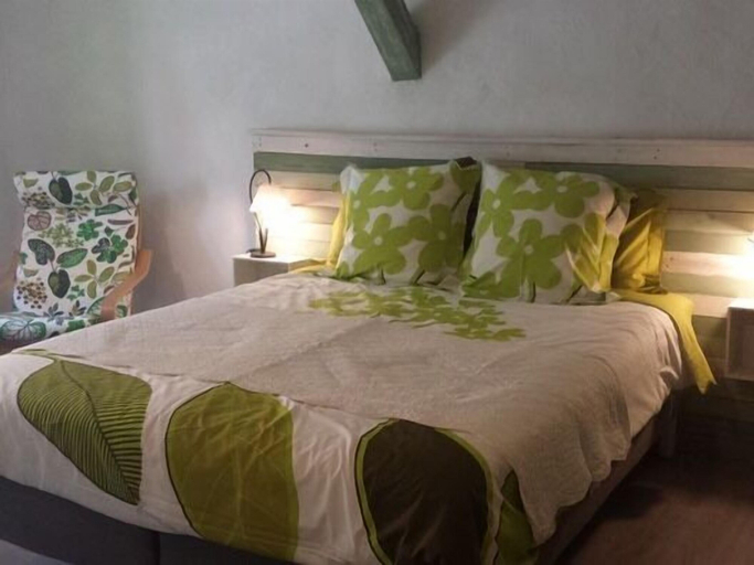 Bedroom 3, Au Pied du Figuier, Aude