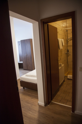 Bedroom 3, Gästehaus Häuser, Gießen