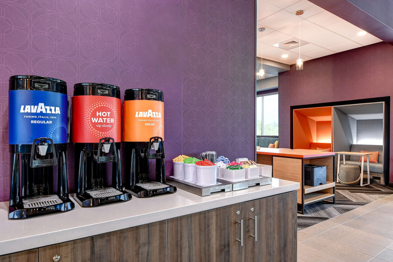 Food & Drinks 5, Tru By Hilton Macon North, GA, Bibb
