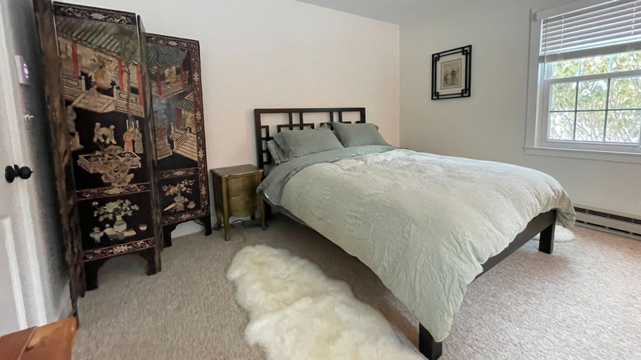Bedroom 3, Blue Forest Farm Estate, Sullivan