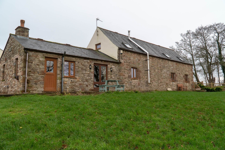Exterior & Views 2, Tanglewood Barn, Cumbria