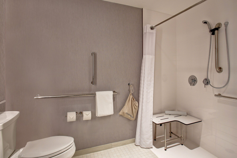 Bathroom 4, Hyatt Place Wichita State University, Sedgwick