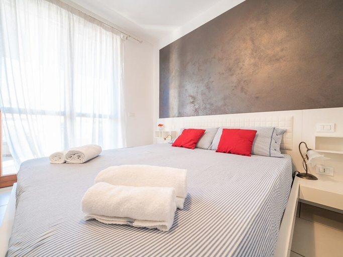 Room 5, Bright Apartments Sirmione - Julia Giardino, Brescia