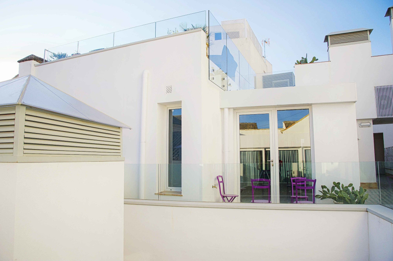 Exterior & Views, Overland Suites Catedral, Sevilla