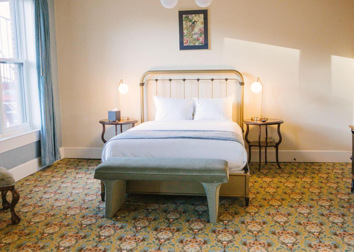 Bedroom 3, Belvada Hotel, Nye