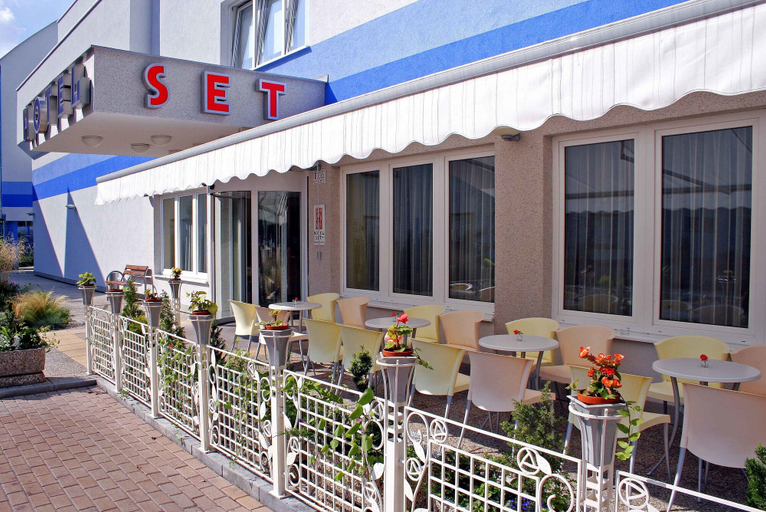 Exterior & Views 2, Hotel SET, Bratislava II