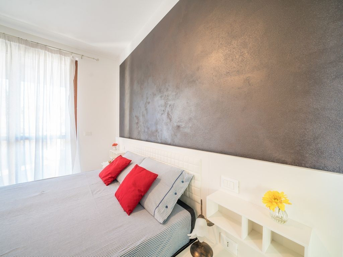 Room 3, Bright Apartments Sirmione - Julia Giardino, Brescia