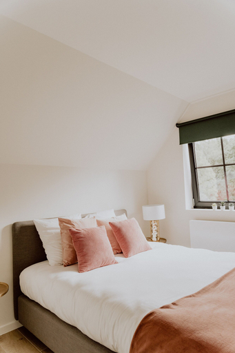 Bedroom 4, Ramslo, Antwerpen