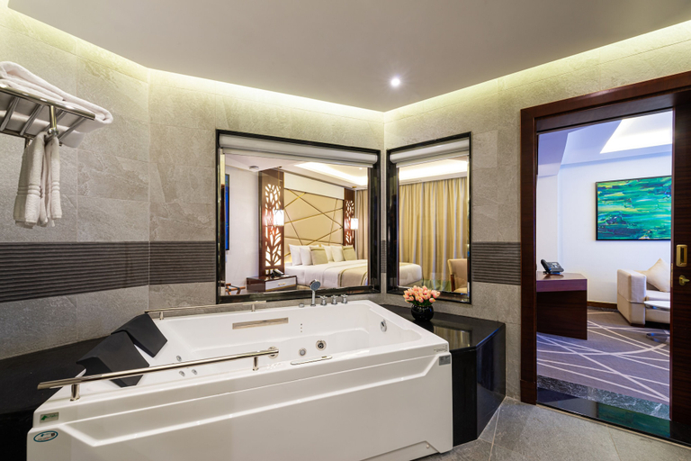 Bathroom 5, Blue Diamond Hotel, Jeddah