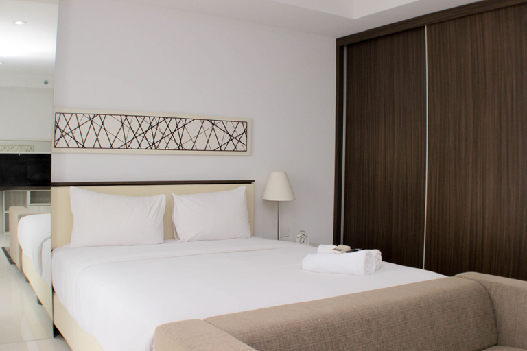 Bedroom 2, Comfort And Minimalist Studio At Azalea Suites Apartment, Cikarang