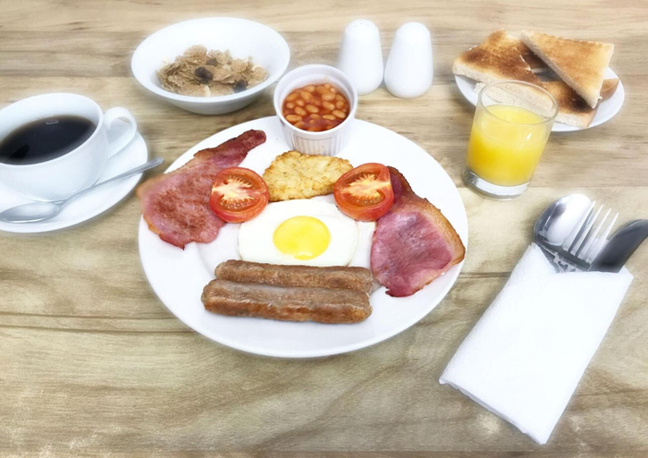 Food & Drinks 5, Trevellis Guest House, Cornwall