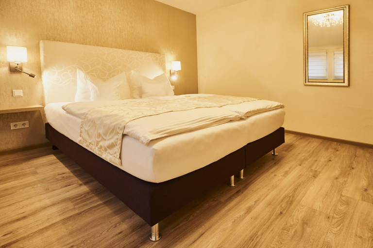 Bedroom 3, Kampowski Apartments Deluxe, Wetteraukreis