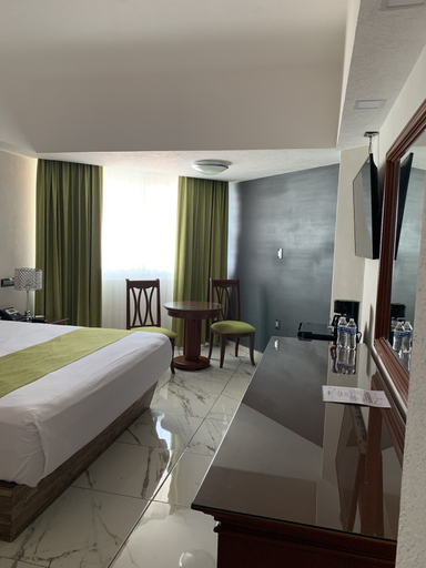 Bedroom 3, Lois Veracruz, Veracruz