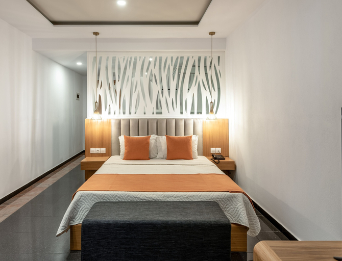 Bedroom 3, Mediterraneo Hotel - All Inclusive, Crete
