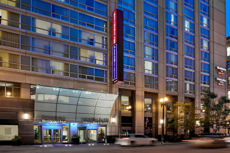 Exterior & Views 2, Residence Inn by Marriott Chicago Downtown / River North, Cook