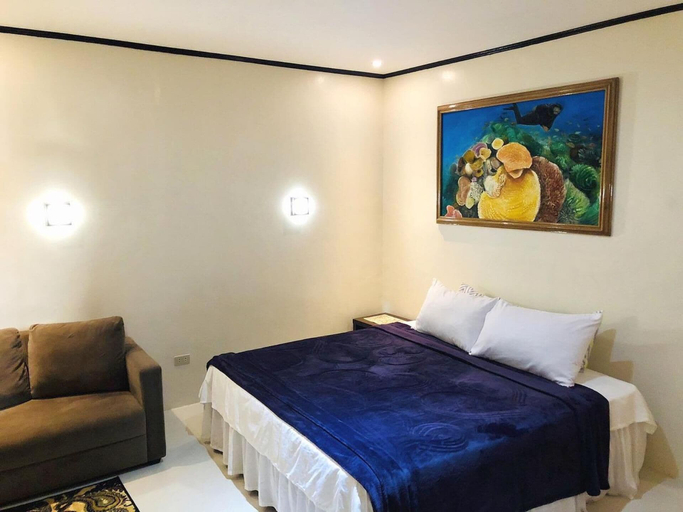 Bedroom 2, Bentrina Diving Resort, Mabini