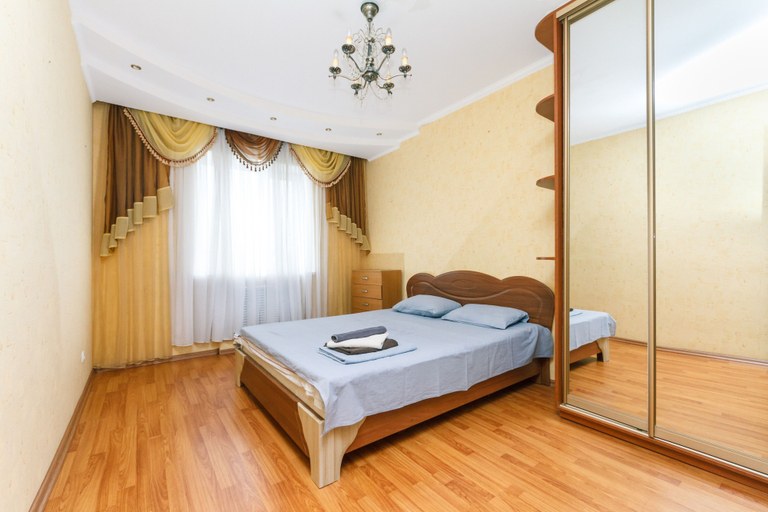 Bedroom 5, Comfortable apartment on the left bank, Shevchenkivs'kyi