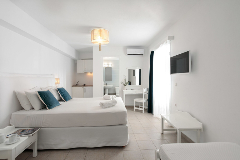 Bedroom 5, Ippokampos Beachfront, South Aegean