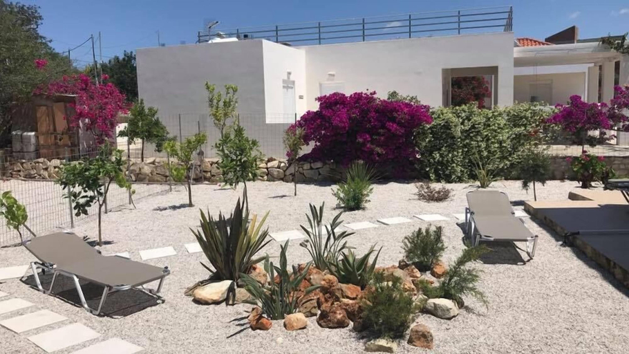 Others 5, Grey House, Crete