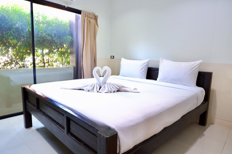 Bedroom 4, The Wonders Hotel, Muang Chaiyaphum