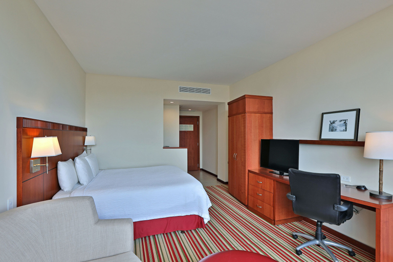 Bedroom 3, Courtyard by Marriott Panama Multiplaza Mall, Panamá