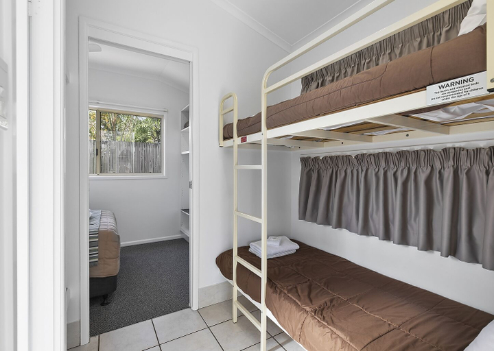 Bedroom 3, Ingenia Holidays Noosa, Noosa - Tewantin