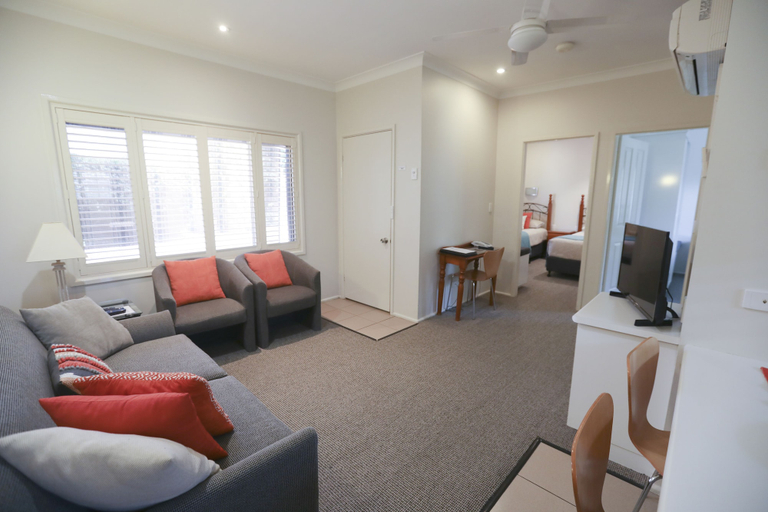 Others 4, Country Apartments, Dubbo - Pt A