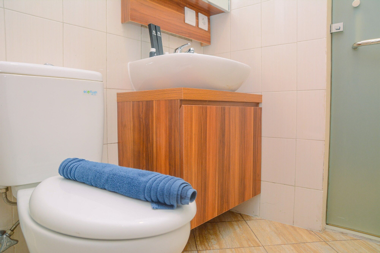 Bedroom 3, Comfy Apartment At 2Br Signature Park Grande, East Jakarta