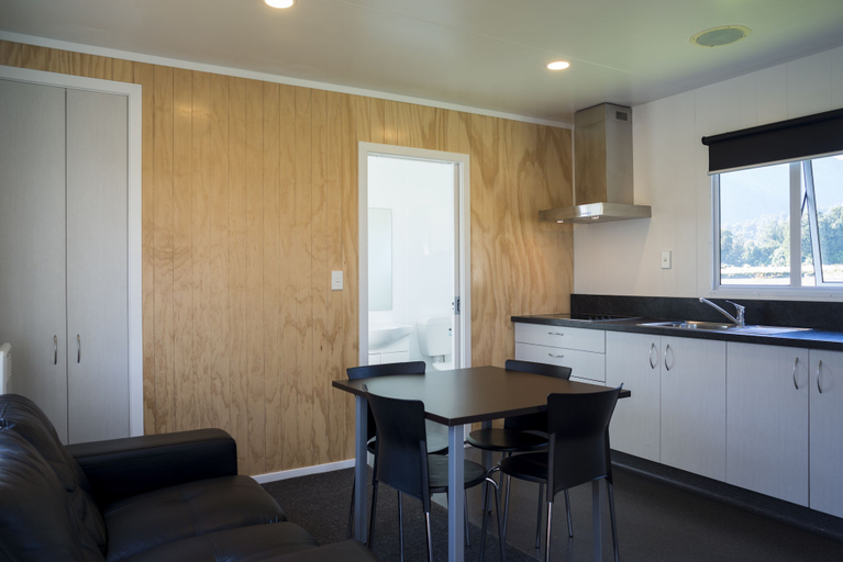 Others 5, Fox Glacier TOP 10 Holiday Park & Motels, Westland