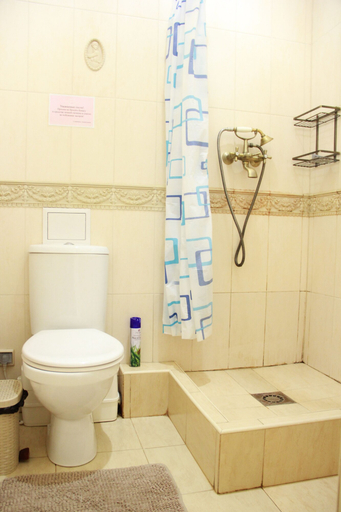 Bathroom 3, Union on Marata, Sankt-Peterburg gorsovet