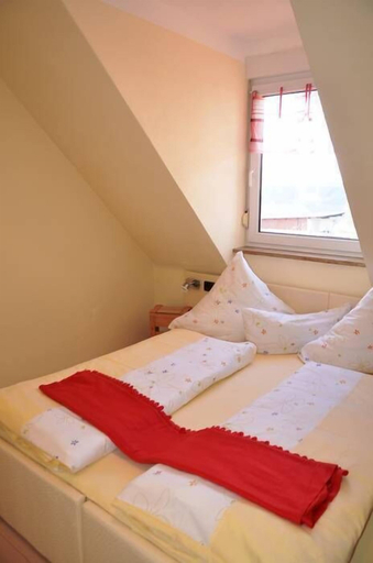 Bedroom 2, Kirschberghof - Adults Only, Würzburg