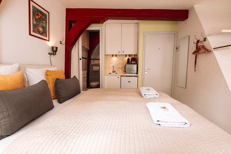 Bedroom 3, Sunflower Amsterdam, Amsterdam