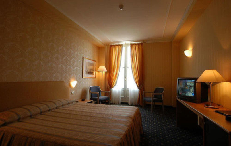 Bedroom 3, Grand Hotel Menaggio, Como
