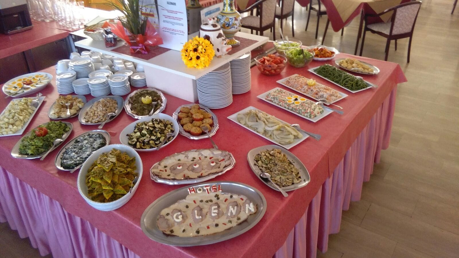 Food & Drinks 5, Hotel Glenn, Rimini