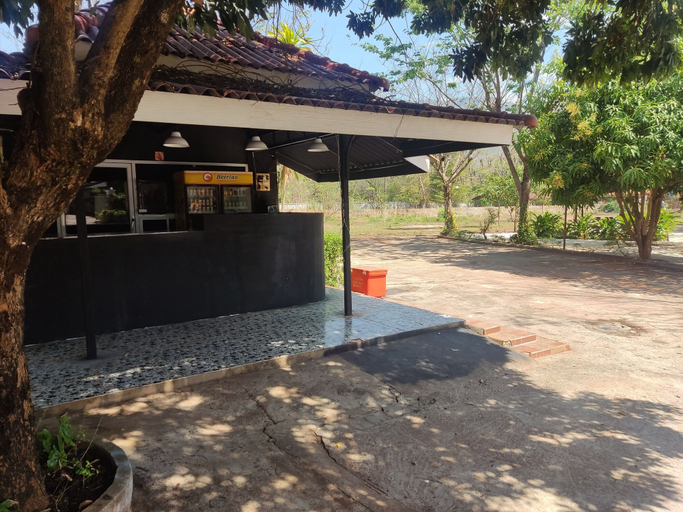 Exterior & Views 2, erawan guesthouse, Pakxe