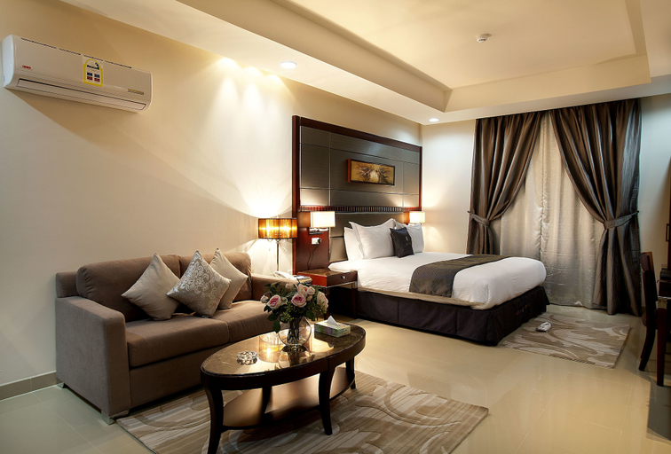 Bedroom 3, Intour Qurtoba Hotel Suites, Riyadh