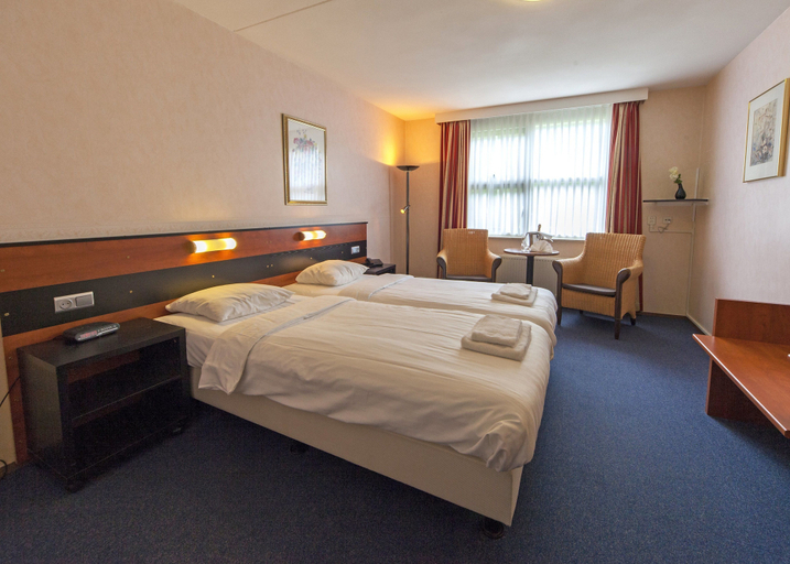 Bedroom 3, Hotel de Grote Zwaan, Losser