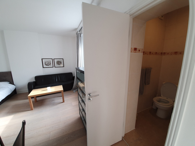 Bedroom 4, Studio Apartment in South Kensington 4, London