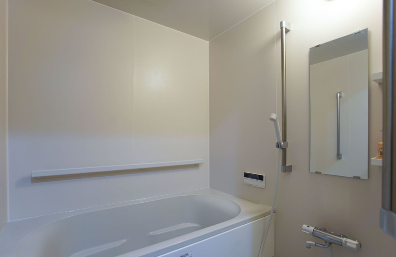 Bathroom 4, Villa Traditional Designer House Itabashi, Itabashi