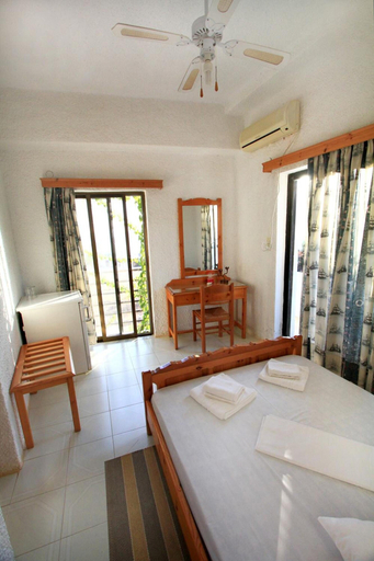 Bedroom 3, Aqua Marine, Crete