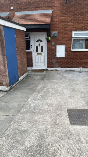 Exterior & Views 2, Bv Luxury Spacious 3 Bedroom House At Isaac Close , Manchester