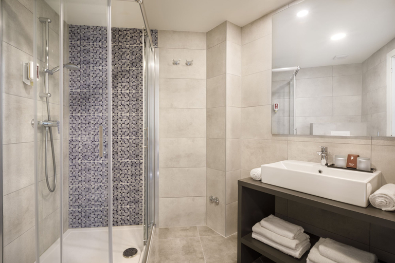 Bathroom 5, Remisens Hotel Albatros, Konavle